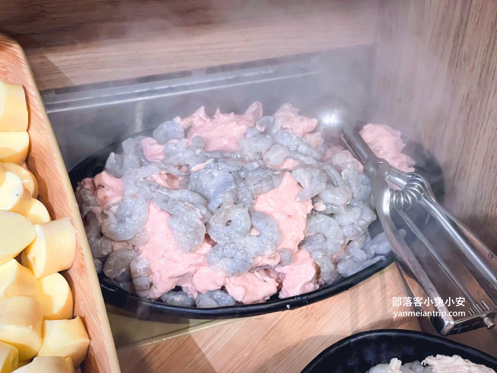 宜蘭礁溪【告春食彩海鮮鍋物】超高CP值火鍋店，螃蟹龍蝦通通有！