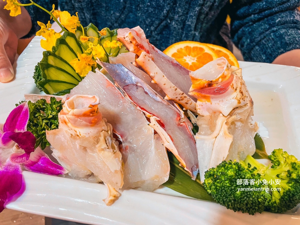 宜蘭礁溪【告春食彩海鮮鍋物】超高CP值火鍋店，螃蟹龍蝦通通有！