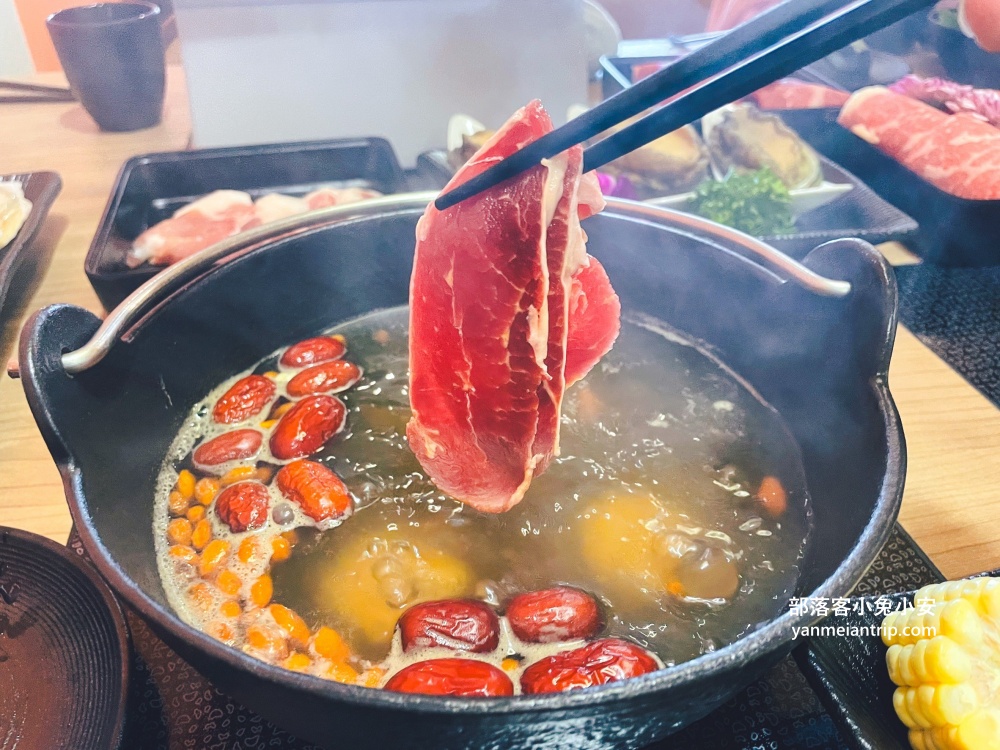 宜蘭礁溪【告春食彩海鮮鍋物】超高CP值火鍋店，螃蟹龍蝦通通有！