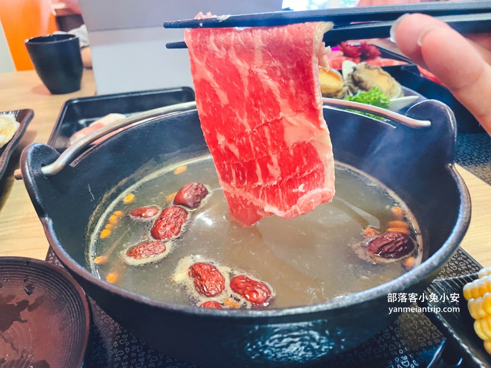 宜蘭礁溪【告春食彩海鮮鍋物】超高CP值火鍋店，螃蟹龍蝦通通有！