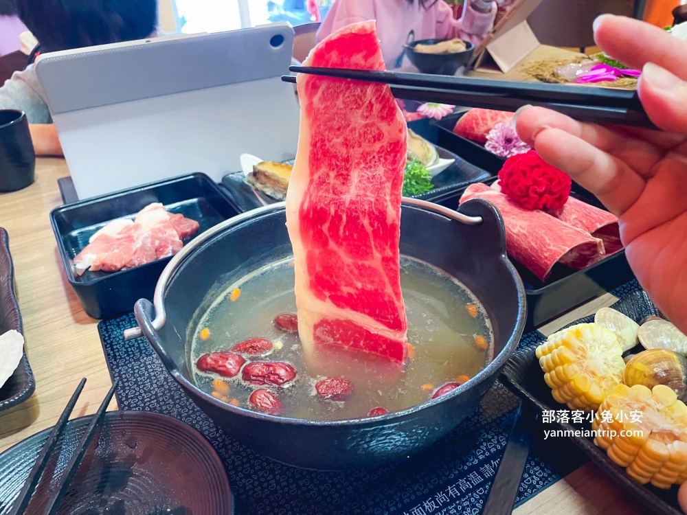 宜蘭礁溪【告春食彩海鮮鍋物】超高CP值火鍋店，螃蟹龍蝦通通有！