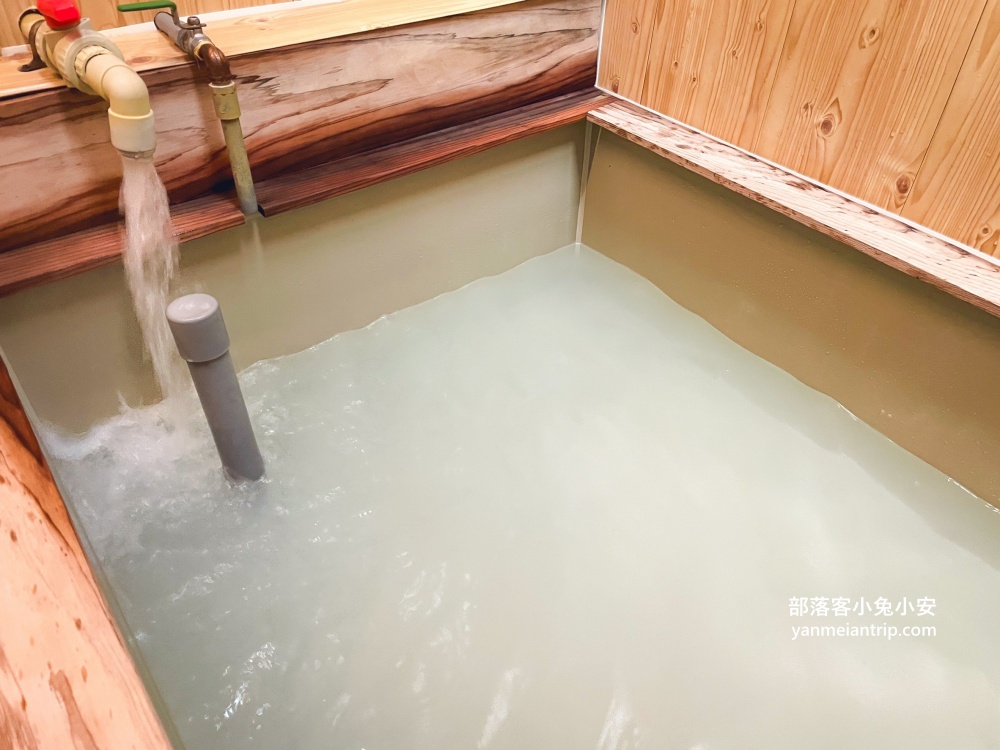 新北【小坂溫泉】隱藏在小漁村內的平價又乾淨湯屋
