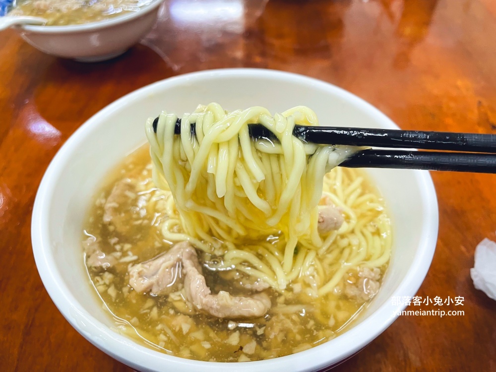 傳承蒜味肉羹，谷歌評論4.1顆星麵店，肉羹麵物美價廉又好吃