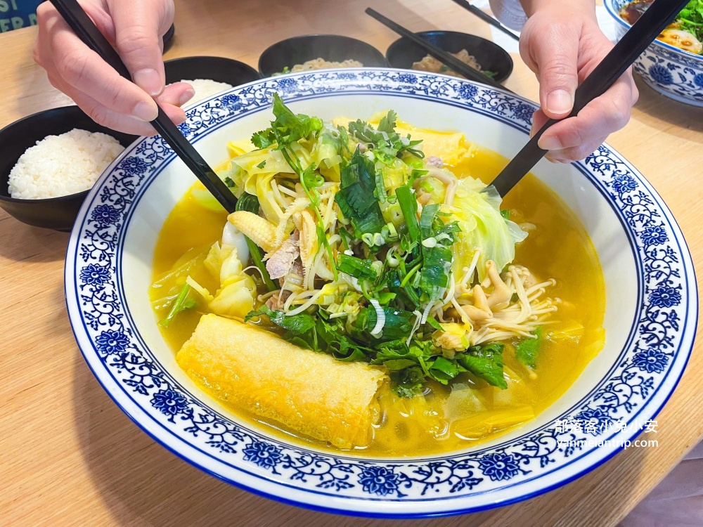 台中西屯區【冒香香冒菜鍋逢甲店】四川⼈認可的正宗家鄉好味道
