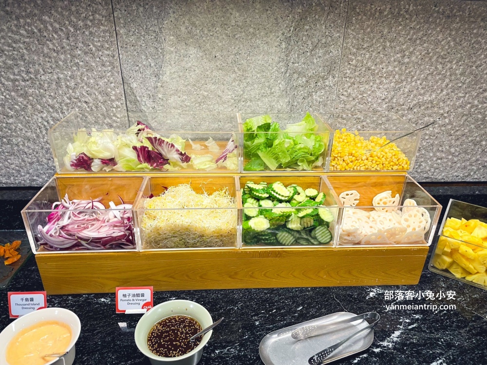 悅樂旅店·台中文心，評分4.9優質旅店，宵夜泡麵吃到飽
