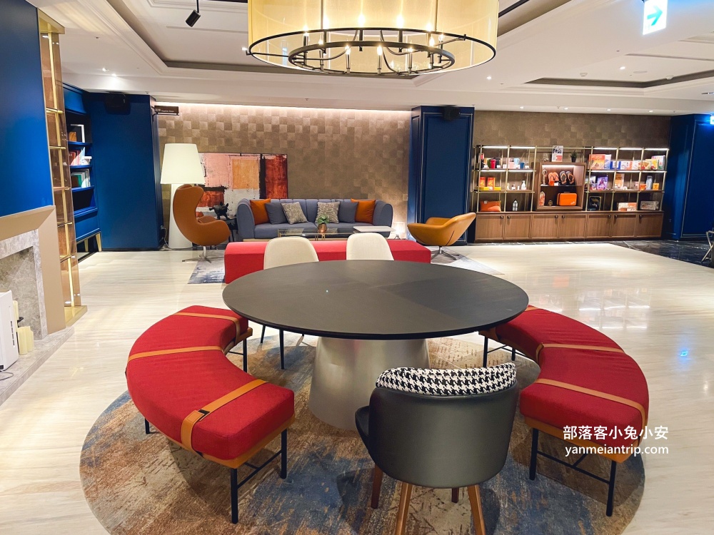悅樂旅店·台中文心，評分4.9優質旅店，宵夜泡麵吃到飽