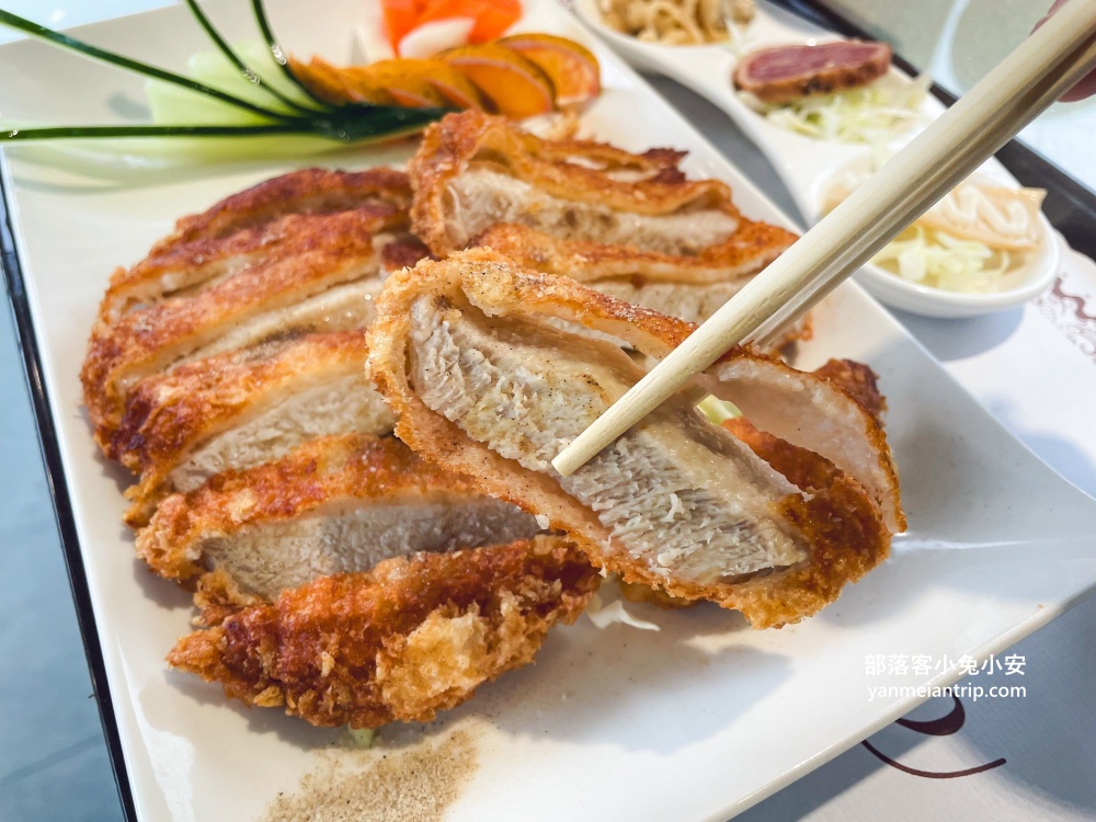陽明山【楓月小集♨️溫泉餐廳】寬敞又乾淨山景湯屋，只要250元就能享有
