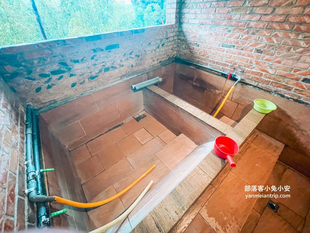 陽明山【楓月小集♨️溫泉餐廳】寬敞又乾淨山景湯屋，只要250元就能享有