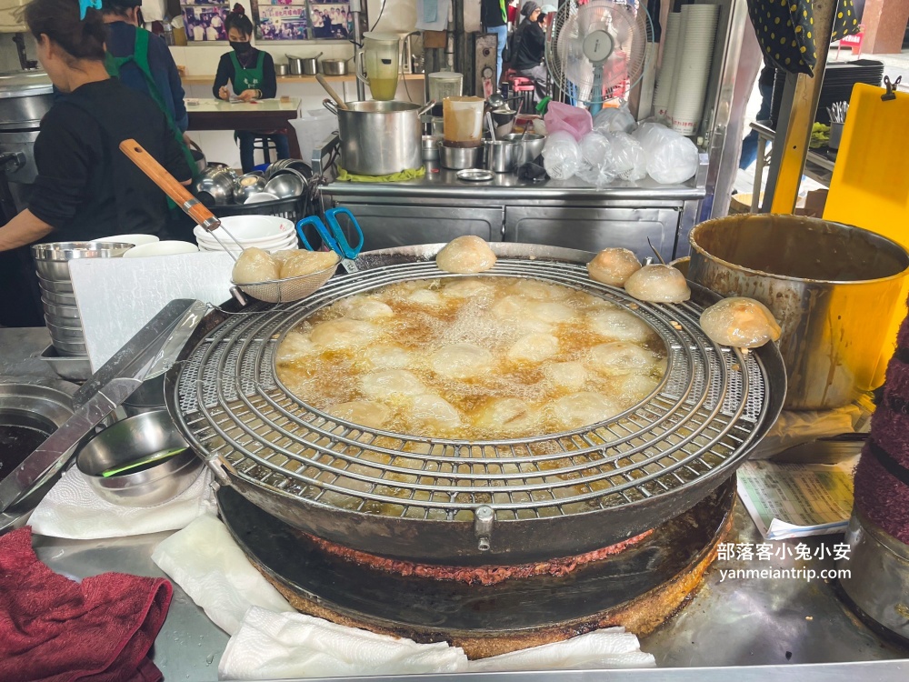 彰化【阿璋肉圓】長安街內的百年老字號肉圓店