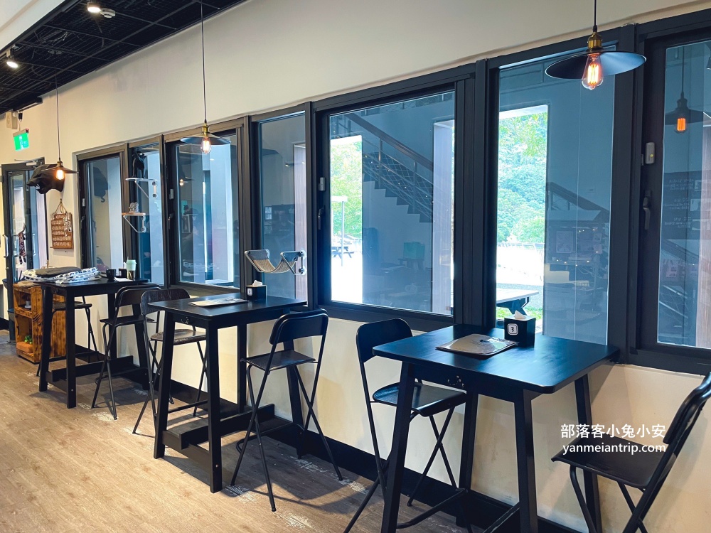 【五股豹豹咖啡】森林系咖啡館，與可愛店貓共度悠閒時光