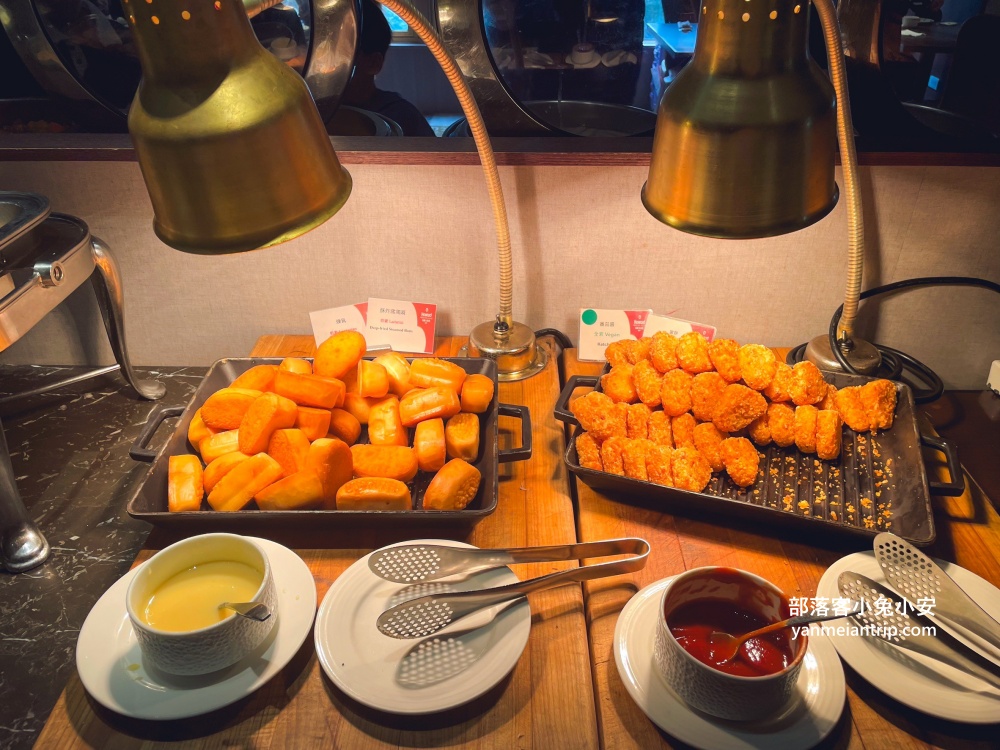 台中福華大飯店，房間重新翻修等級瞬間提升，晚上可以喝調酒真棒