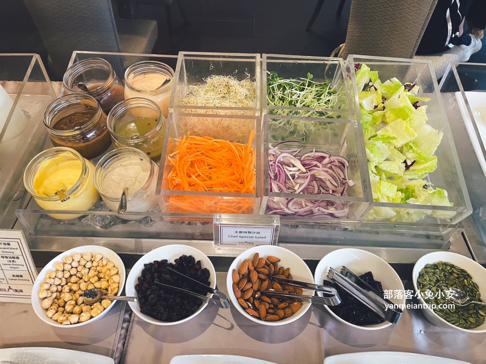 【瓏山林台北中和飯店】一泊二食玩樂餐飲住宿指南，室內三溫暖、酒吧、甜點、德國豬腳全攻略!