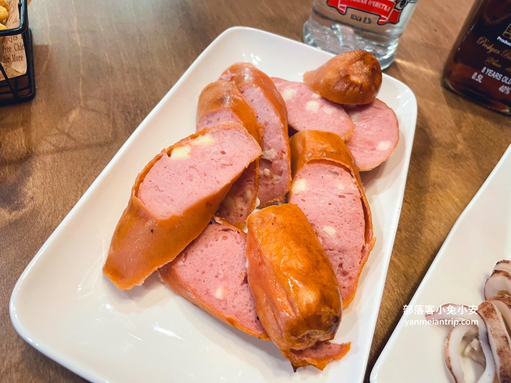 台北【Wineswee威士威酒食超市永春店】店內暢飲數款酒類只要290元，好划算！