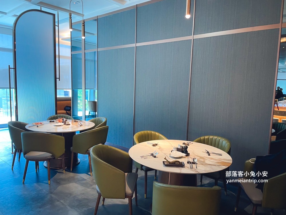 台北【島語自助餐廳】提供百道料理菜色的高級吃到飽餐廳