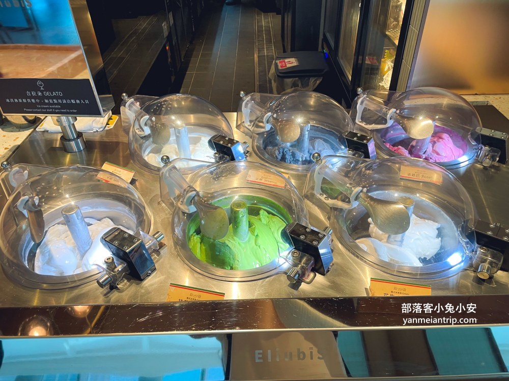 台北【島語自助餐廳】提供百道料理菜色的高級吃到飽餐廳