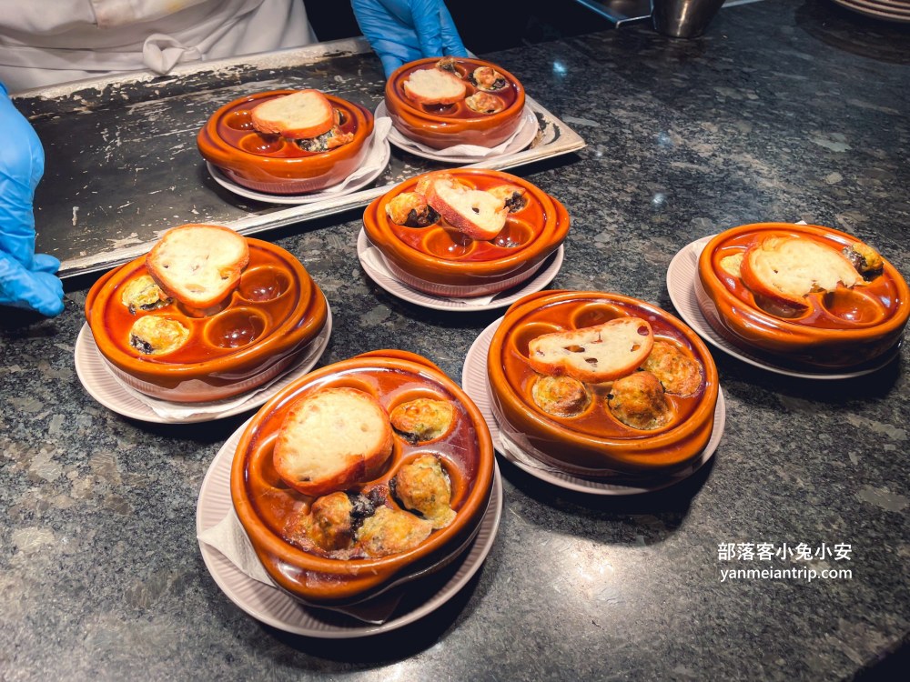 台北【島語自助餐廳】提供百道料理菜色的高級吃到飽餐廳