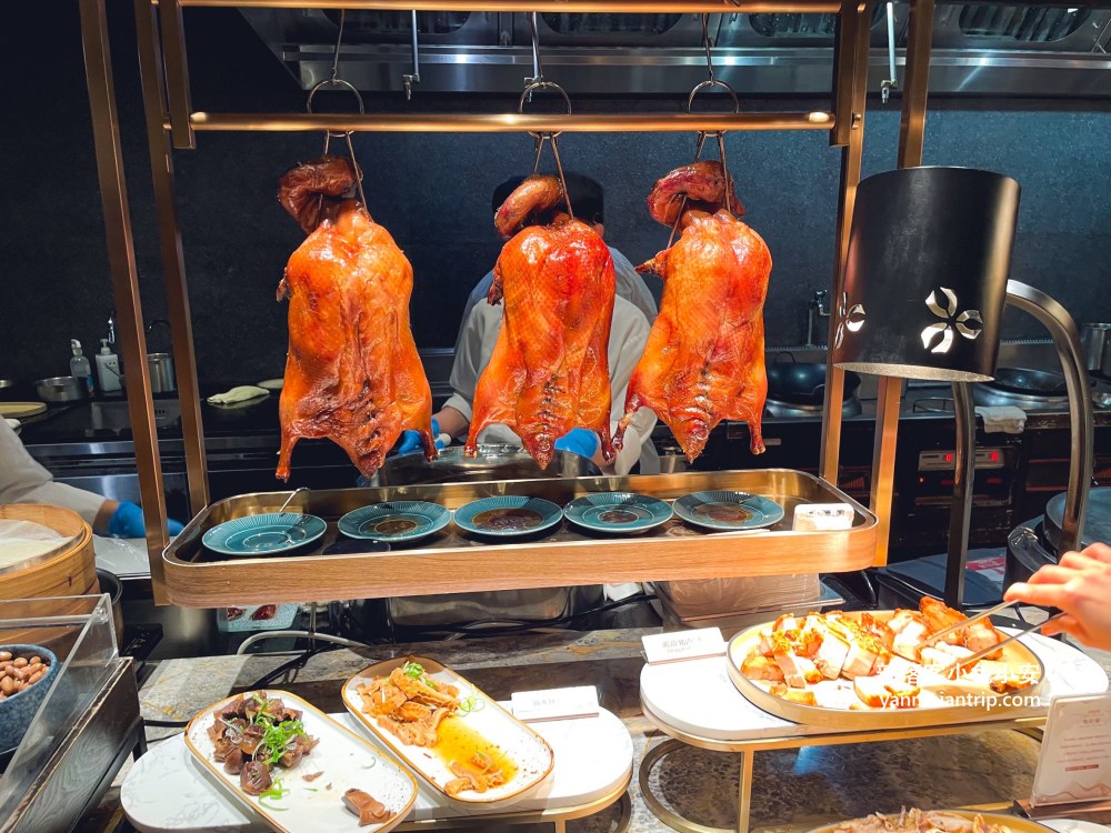 台北【島語自助餐廳】提供百道料理菜色的高級吃到飽餐廳