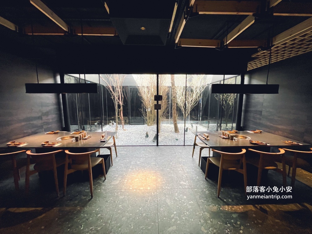 台南》碳佐麻里精品燒肉台南新興店，全台最大燒肉園區