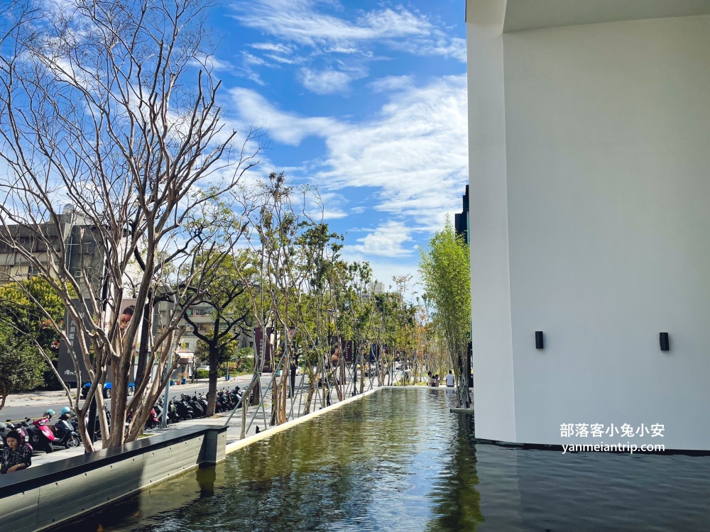 台南》碳佐麻里精品燒肉台南新興店，全台最大燒肉園區