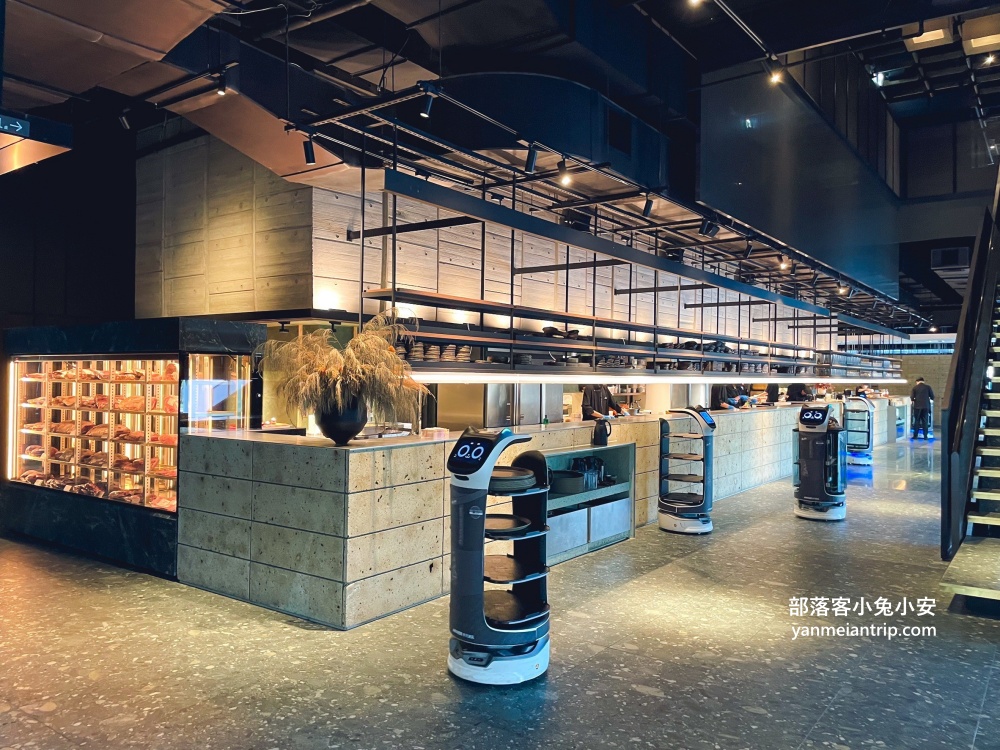 台南》碳佐麻里精品燒肉台南新興店，全台最大燒肉園區