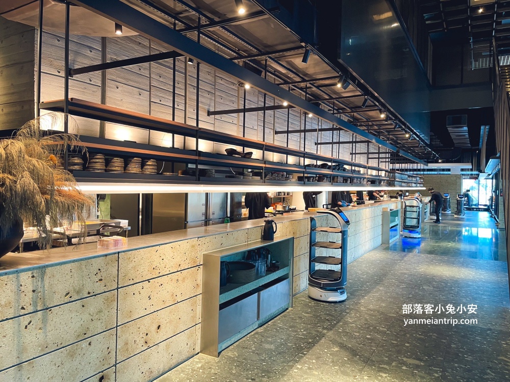 台南》碳佐麻里精品燒肉台南新興店，全台最大燒肉園區
