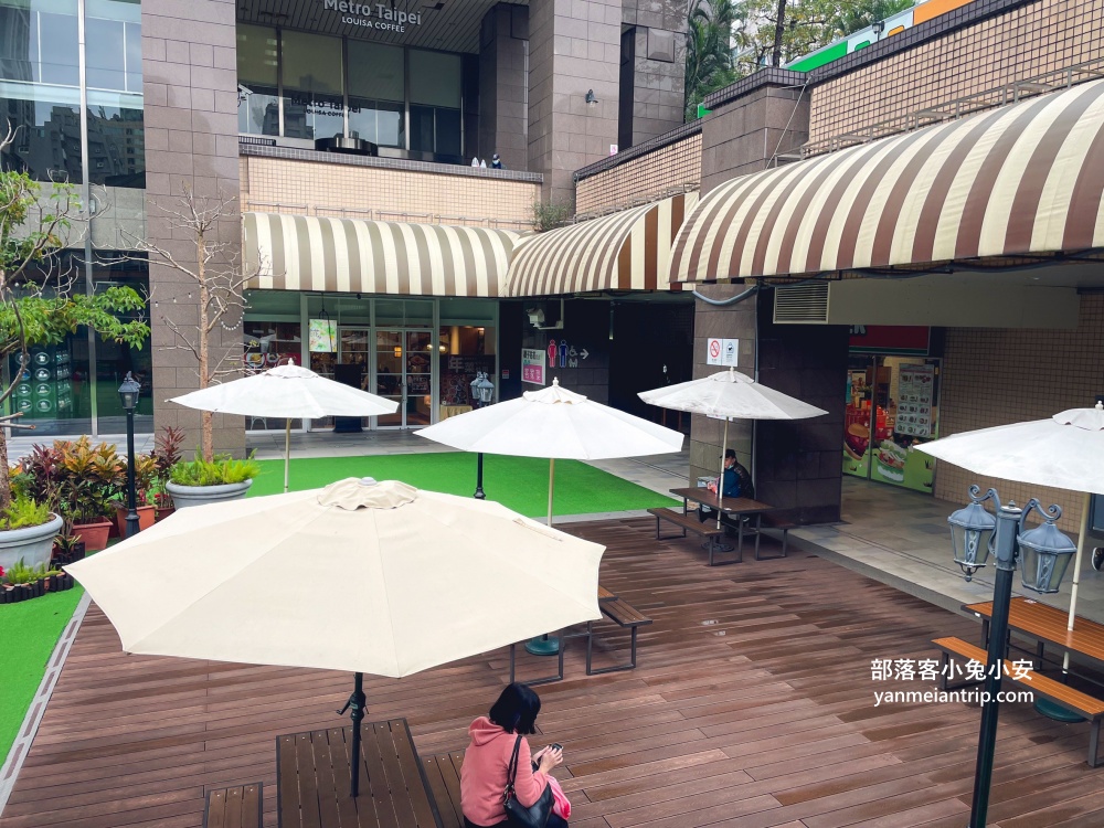 台北【柚子花花客家菜】位於商辦大樓內的客家菜餐廳，必吃桔香金棗豬與花花油雞!