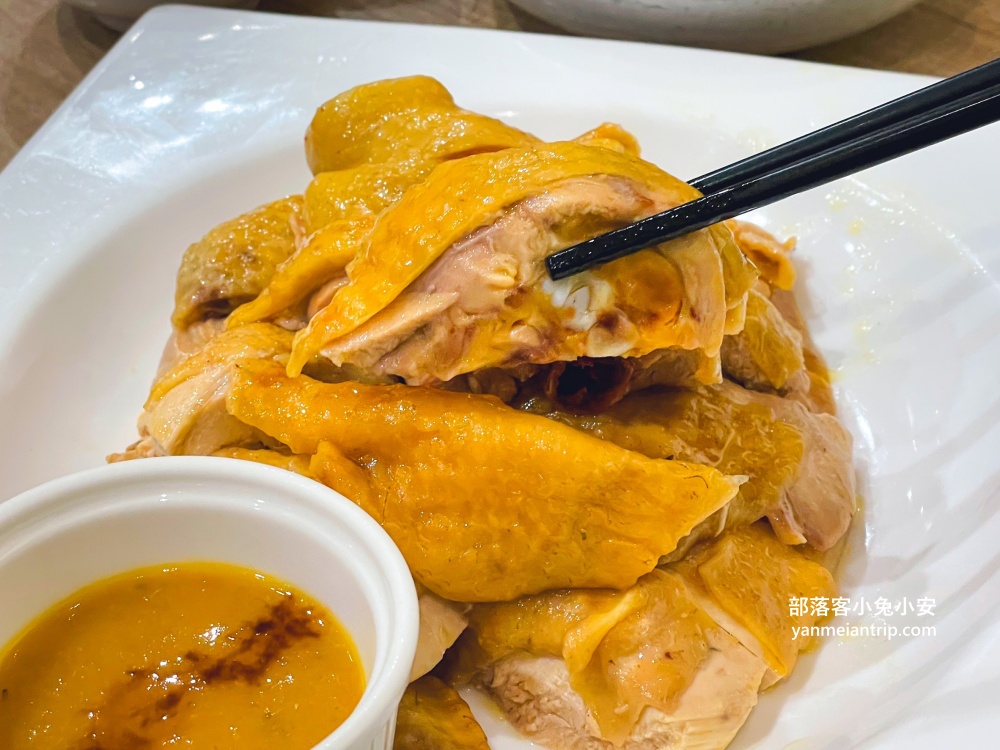 台北【柚子花花客家菜】位於商辦大樓內的客家菜餐廳，必吃桔香金棗豬與花花油雞!
