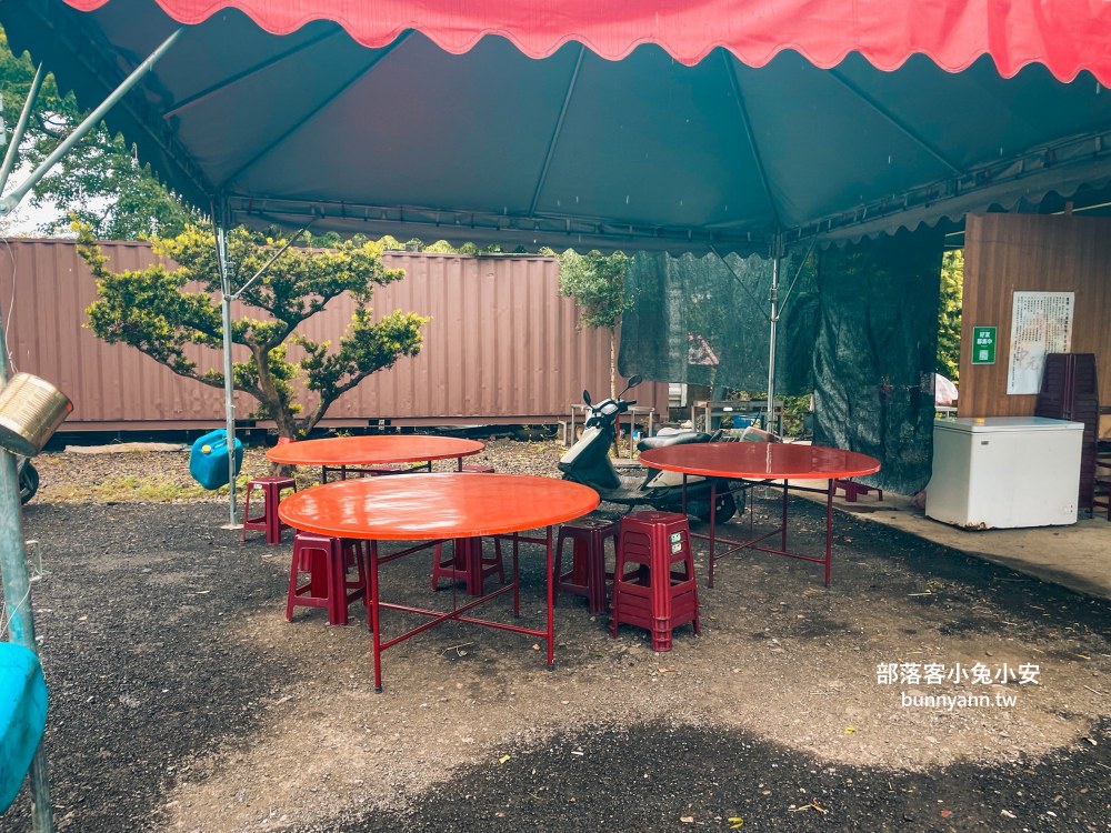 宜蘭【頭城玄德宮泡麵土地公】拿泡麵還願的土地公廟，有拜有保佑！