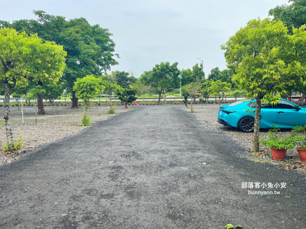 宜蘭【頭城玄德宮泡麵土地公】拿泡麵還願的土地公廟，有拜有保佑！