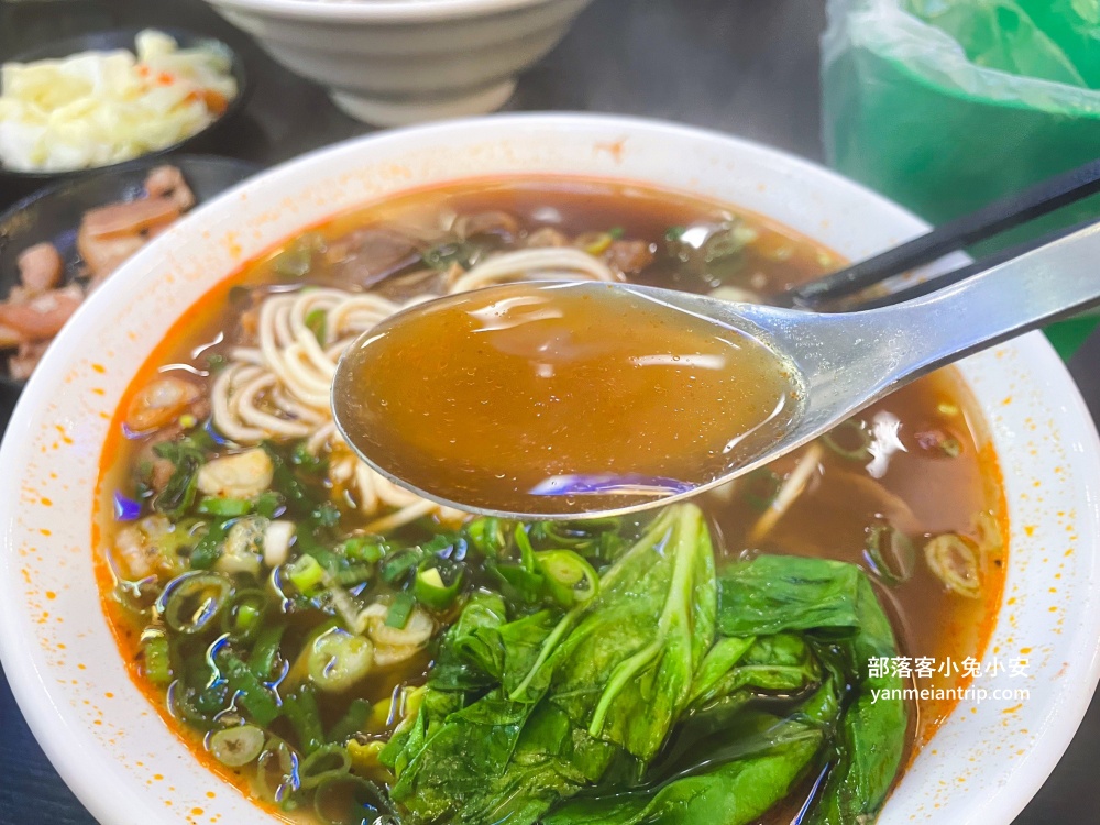 基隆正義路【牛膳坊】小巷弄內的高水準牛肉麵店(環境&菜單)