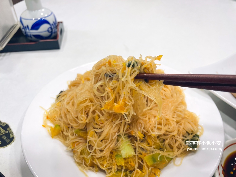 【茂園餐廳】走進來一定要點白斬雞、花枝丸跟鹹冬瓜蒸午仔魚，好好吃!!