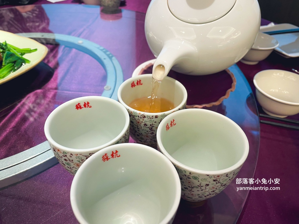 蘇杭餐廳濟南店，位在善導寺捷運站旁的好吃上海菜餐廳