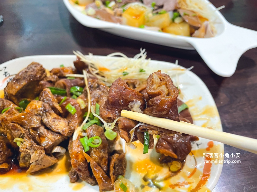 【石碇頭骨肉老店】傳承第三代的石碇美食老店，民國25年至今‼️比你阿媽還要老