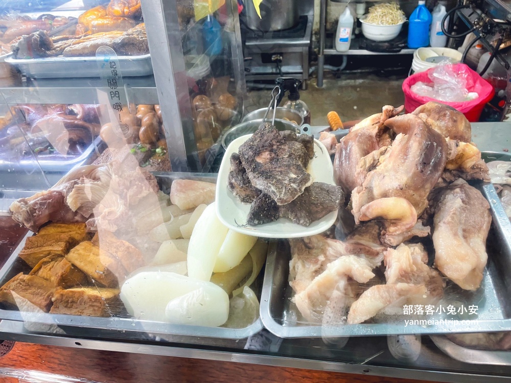 【石碇頭骨肉老店】傳承第三代的石碇美食老店，民國25年至今‼️比你阿媽還要老