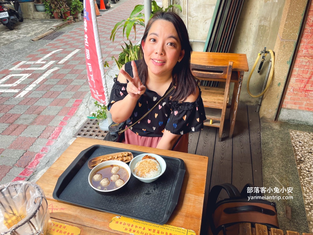 台南【鼎富發豬油拌飯】便宜又好吃的豬油拌飯小吃店(菜單&環境)
