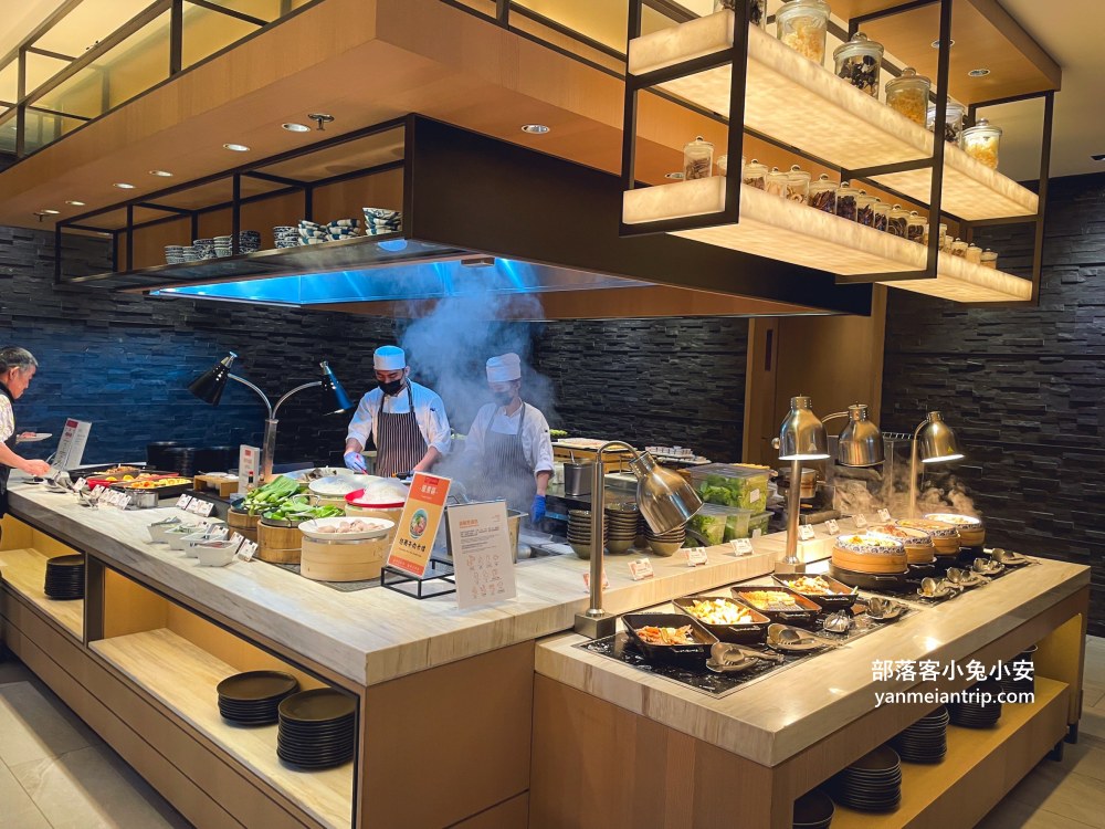 【實測】MJ Kitchen Buffet 海鮮吃到飽｜國泰萬怡自助餐值回票價嗎？