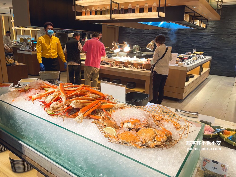 【實測】MJ Kitchen Buffet 海鮮吃到飽｜國泰萬怡自助餐值回票價嗎？