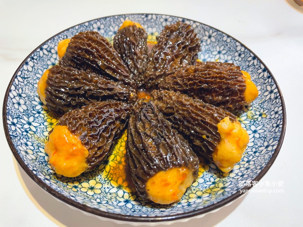 宅配美食推薦｜松柏軒景觀餐廳/松緣會館手作網油肉捲，人氣滷肉燥＋鍋燒鮑汁百花羊肚菌，送禮自用都超體面！