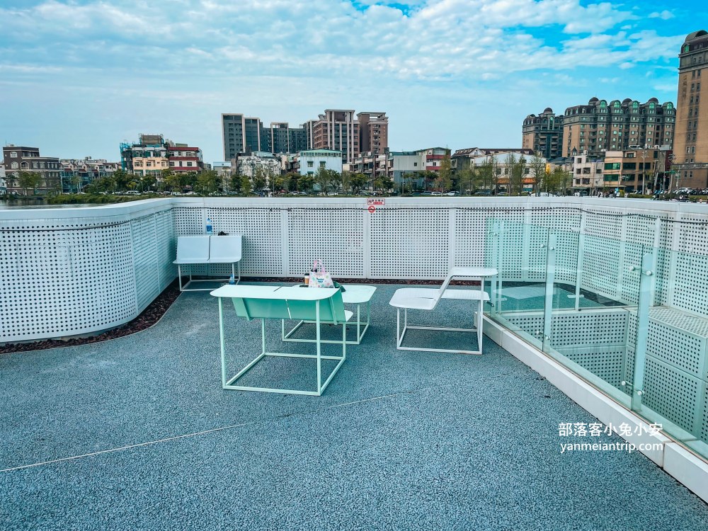The QiAO 喬寓咖啡｜能夠一邊喝咖啡一邊欣賞湖景