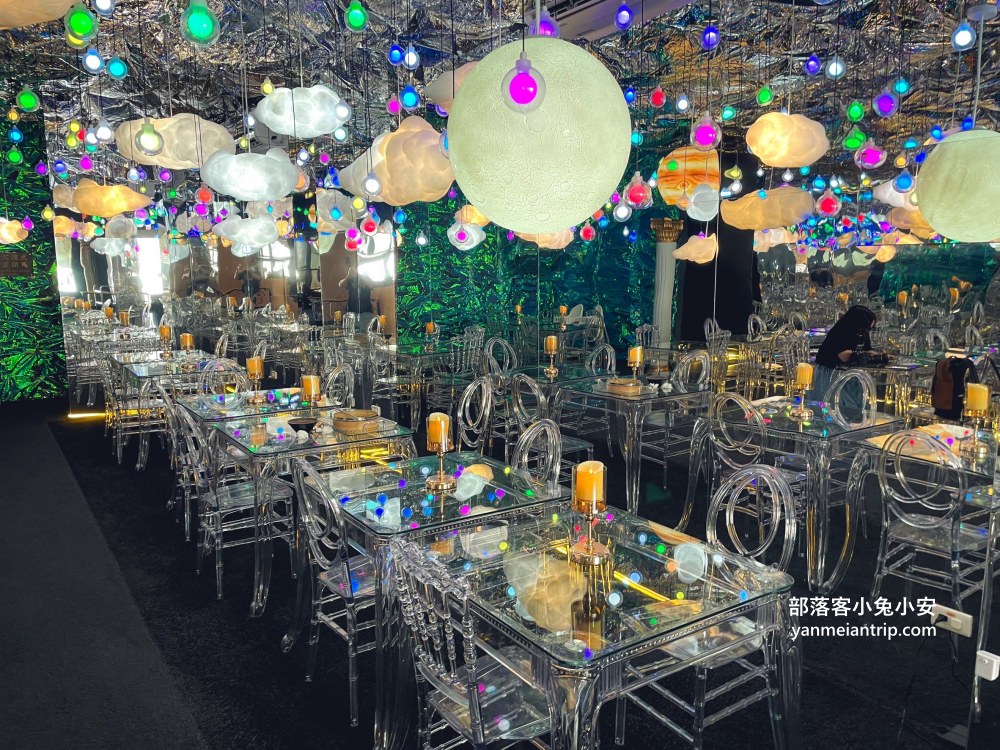 台南【萬霧小籠湯包】平價版鼎泰豐湯包，二樓場景根本迷你版teamLab