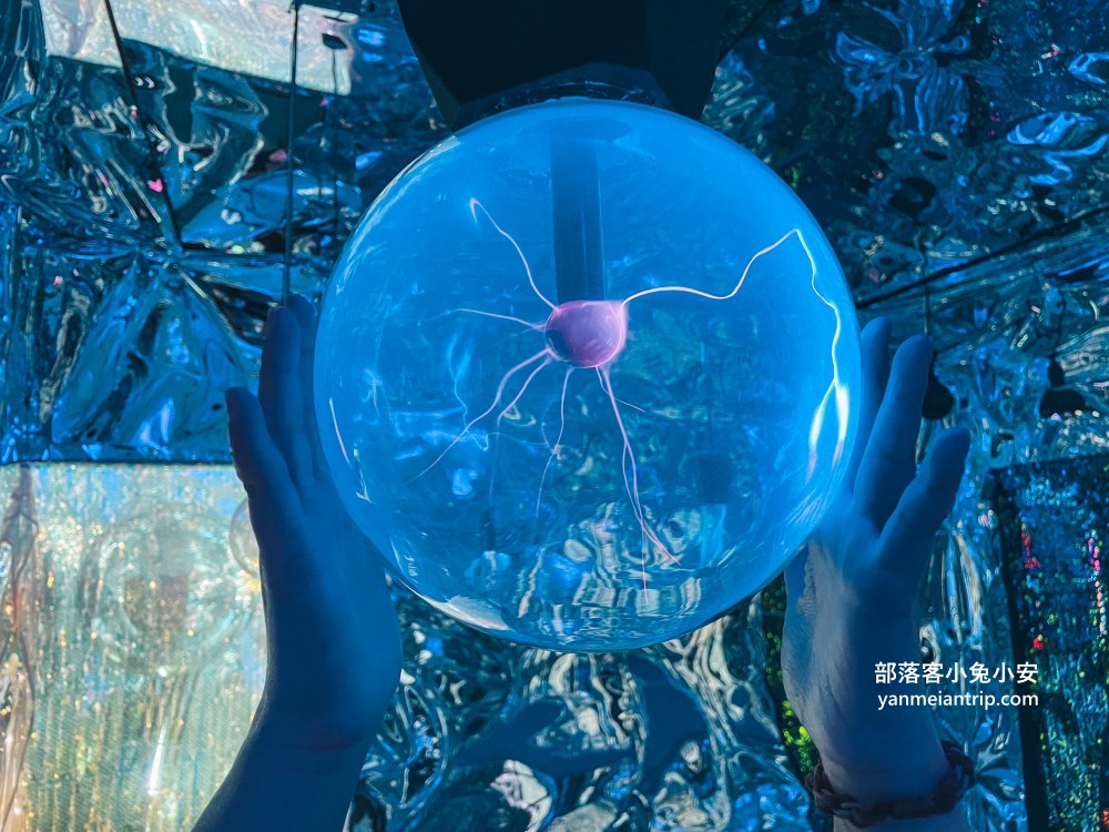 台南【萬霧小籠湯包】平價版鼎泰豐湯包，二樓場景根本迷你版teamLab