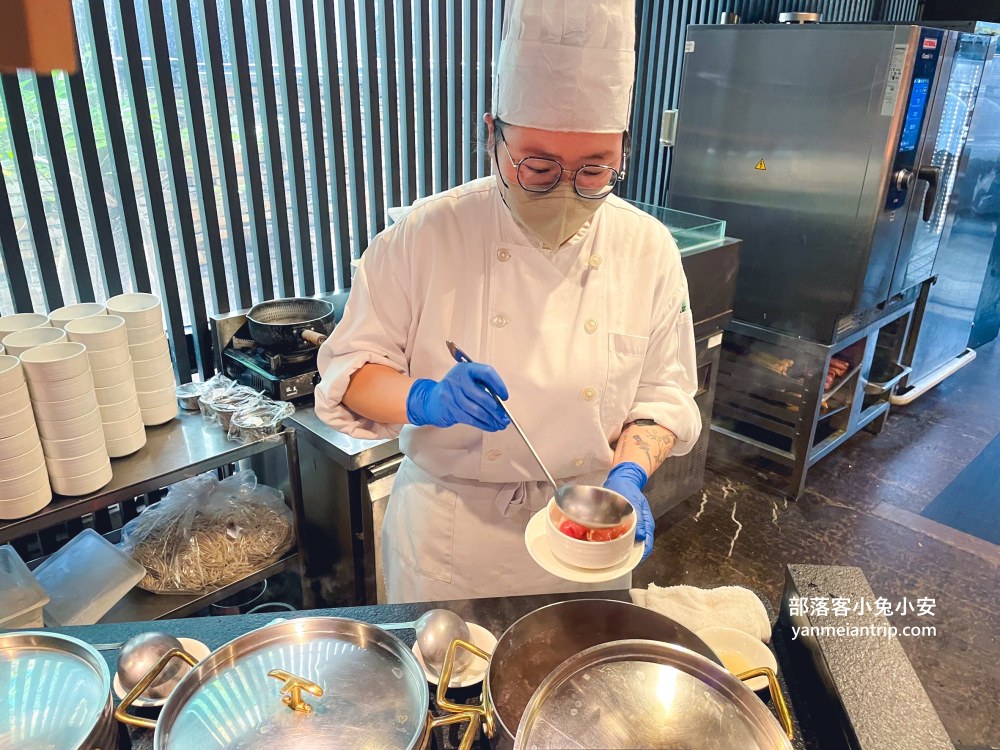 台南桂田酒店「阿力海百匯餐廳」超過五十種料理自助餐檯吃到飽