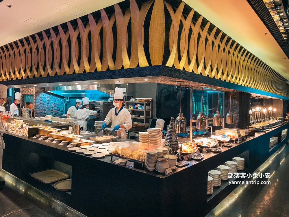 台南桂田酒店「阿力海百匯餐廳」超過五十種料理自助餐檯吃到飽