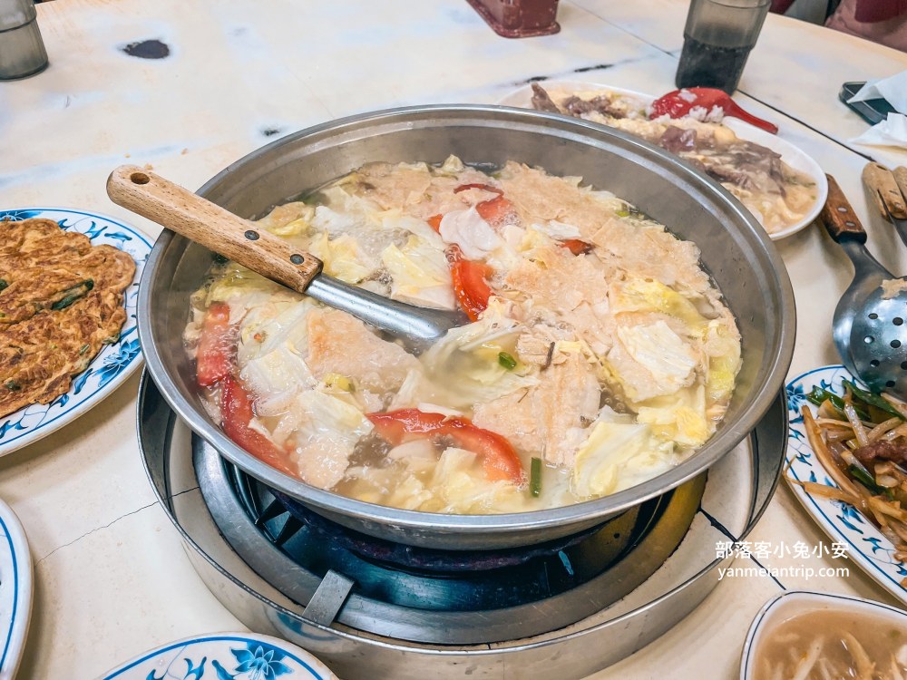新店美食【阿輝牛肉爐】大坪林捷運站旁的平價牛肉火鍋店