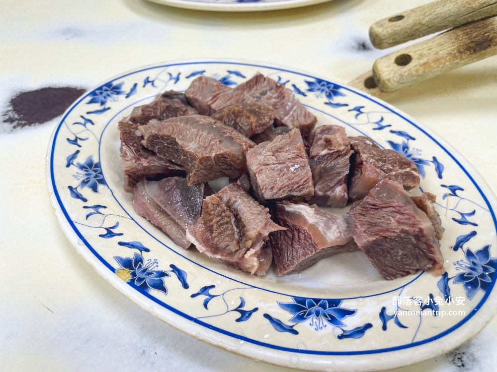 新店美食【阿輝牛肉爐】大坪林捷運站旁的平價牛肉火鍋店