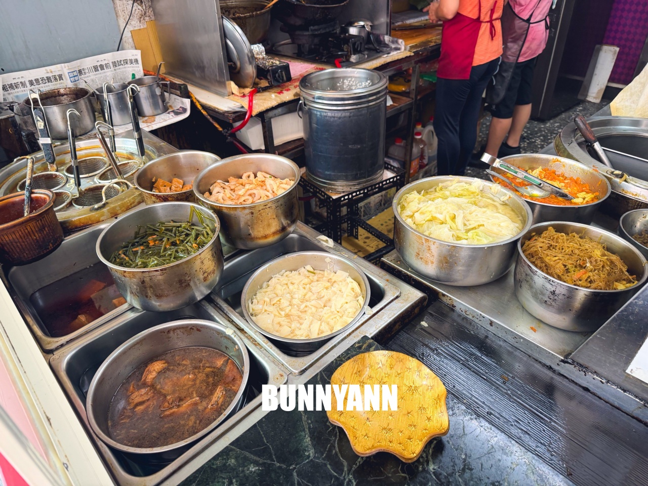 【天下魯肉飯】排骨便當任選三種配菜只賣50元超佛 【天下魯肉飯】排骨便當任選三種配菜只賣50元超佛