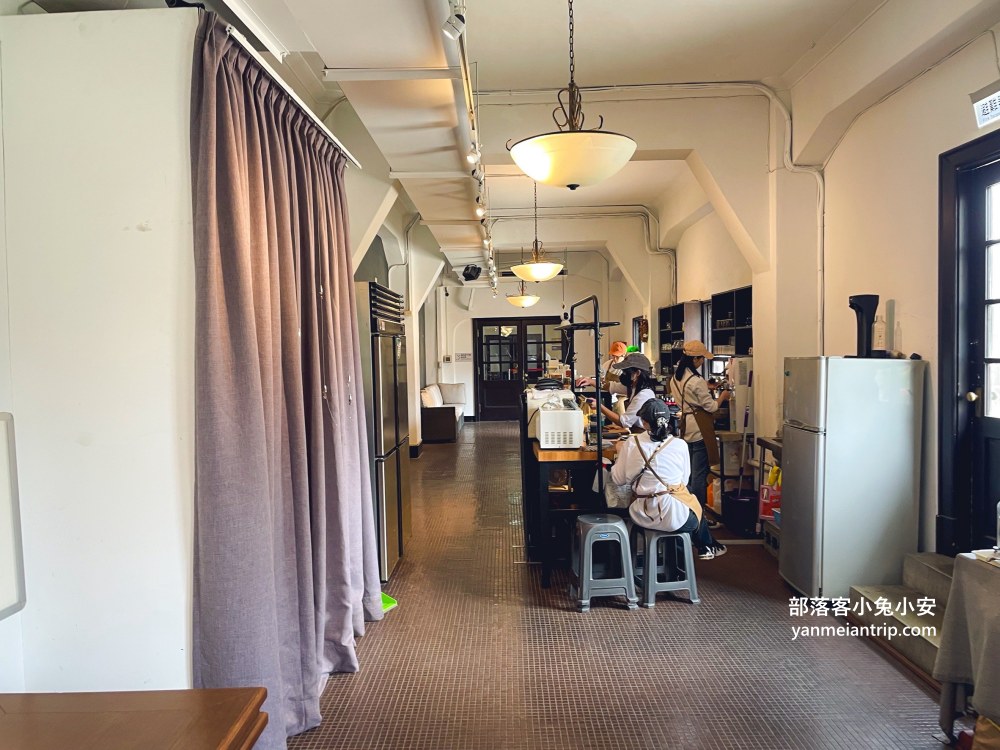 台北中正區【4F劇場咖啡】老滋老味中山堂咖啡店，約會好地方