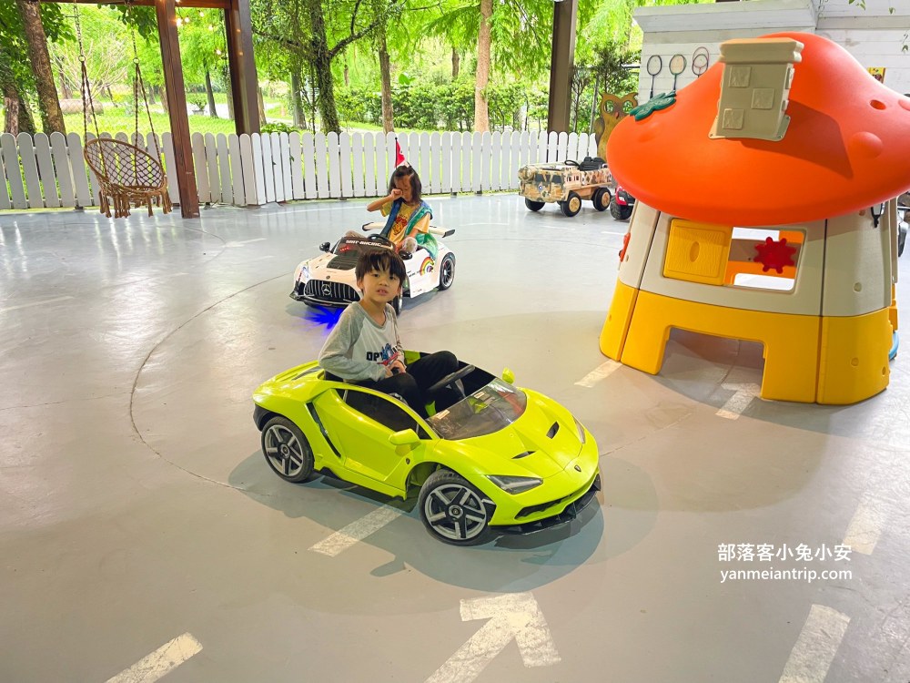 松之墅親子民宿推薦！孩子的夢想樂園，爸媽的放鬆天堂，不怕淋雨的超大遊戲區+親子溜滑梯讓你一次滿足