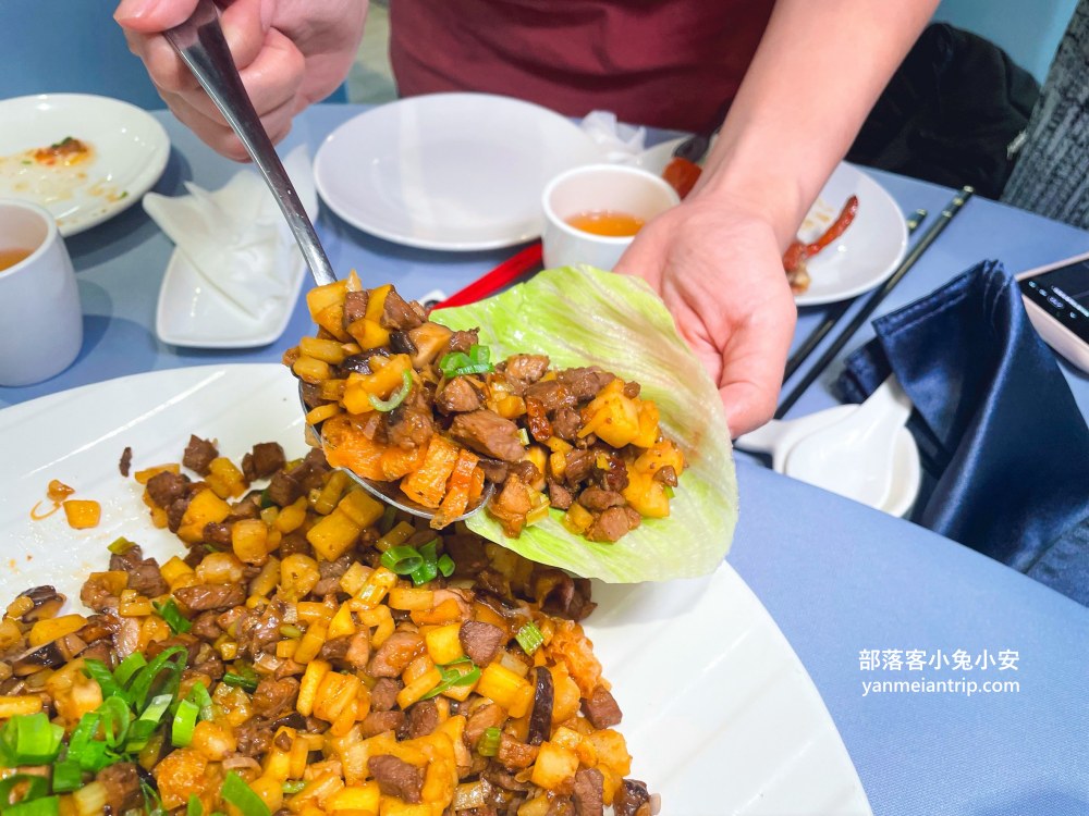 台北中山區美食「長春亰華海鮮餐廳」烤鴨老字號名店，合菜料理也很頂級