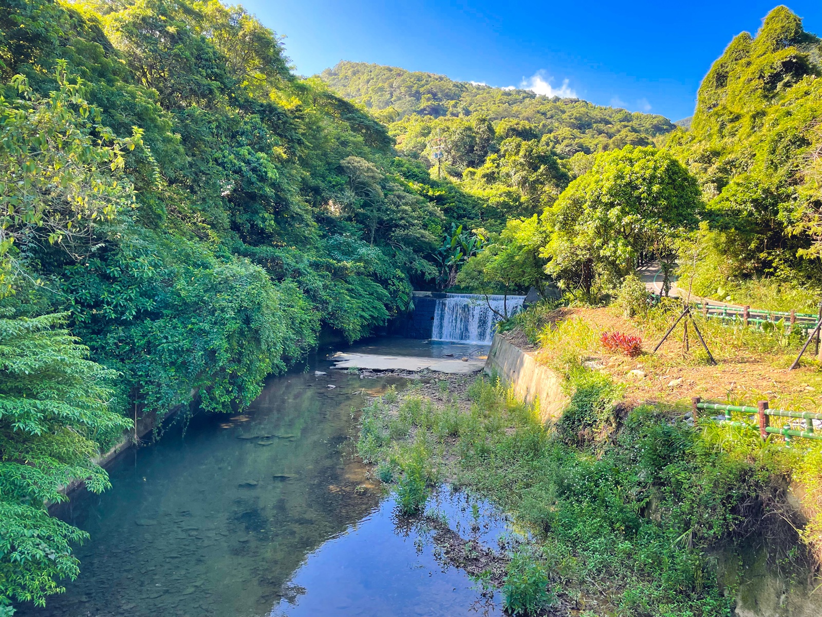 暖東峽谷步道